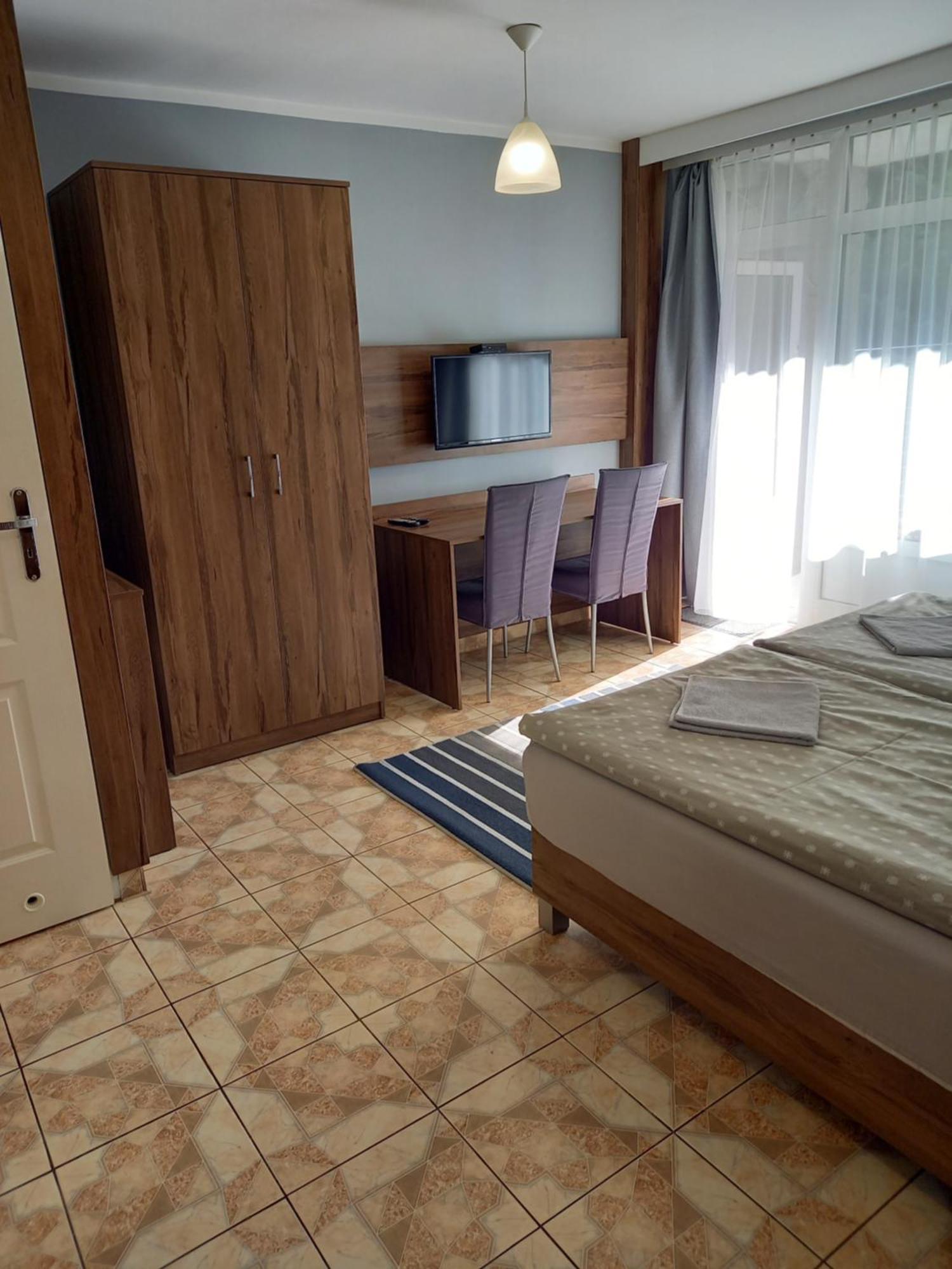 Mini Apartamenty Centrum Cracovie Extérieur photo