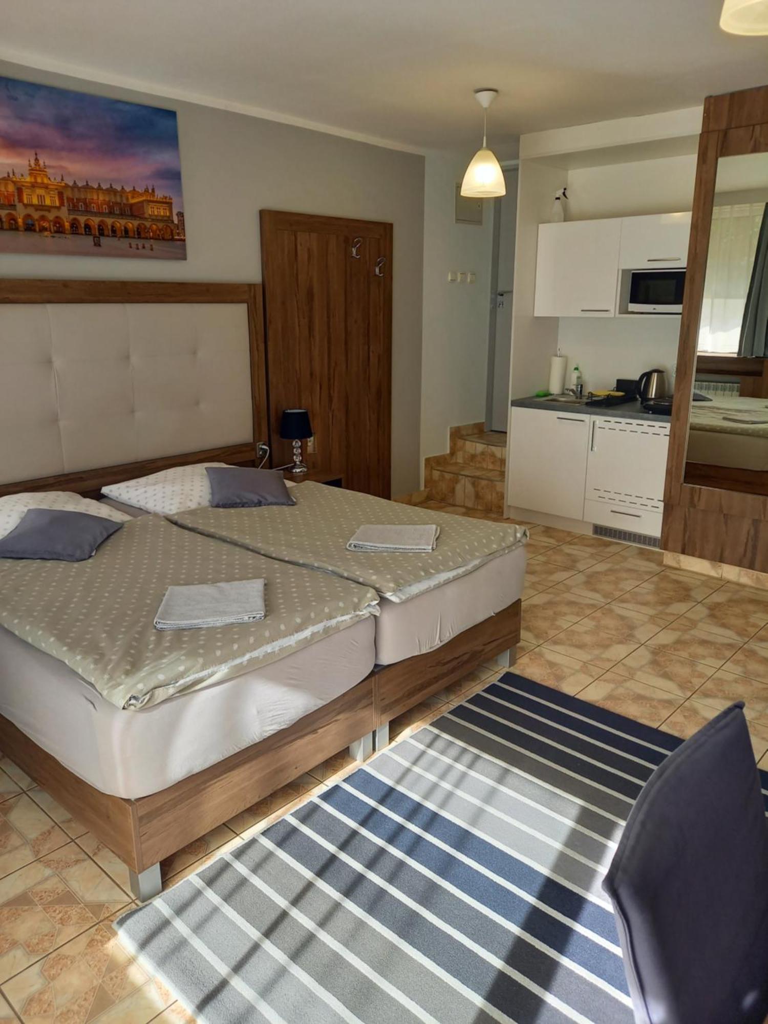 Mini Apartamenty Centrum Cracovie Extérieur photo